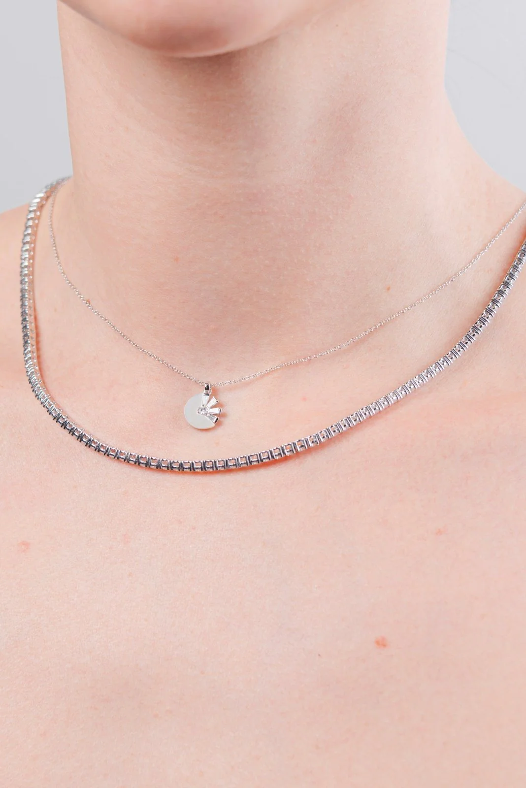 Eternelle Necklace Mother of Pearl Diamond White Gold - Image 2