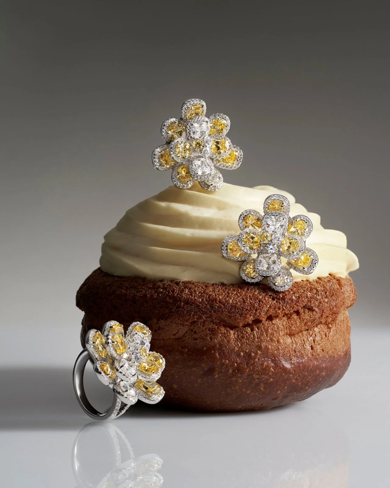 Flower Butter Ring - Image 3