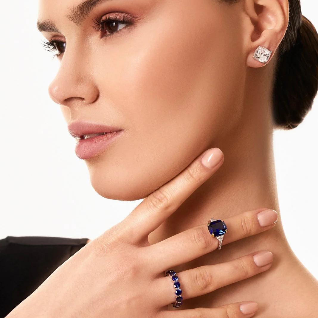 Elongated Cushion Cut Karolina White Silver Ring - Image 6