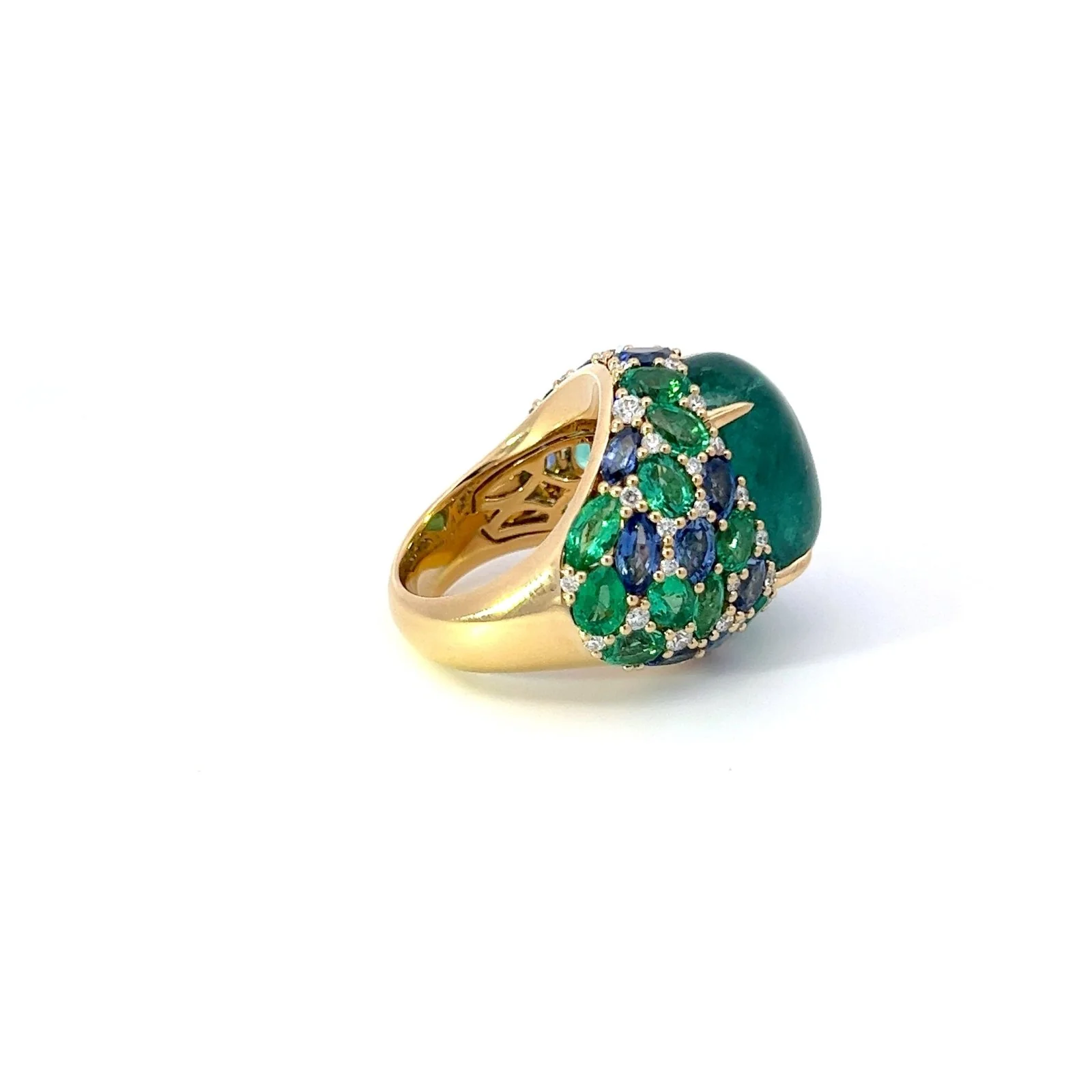 Remarkable Emerald Sapphire Diamond 18K Yellow Gold Ring For Her - Image 5