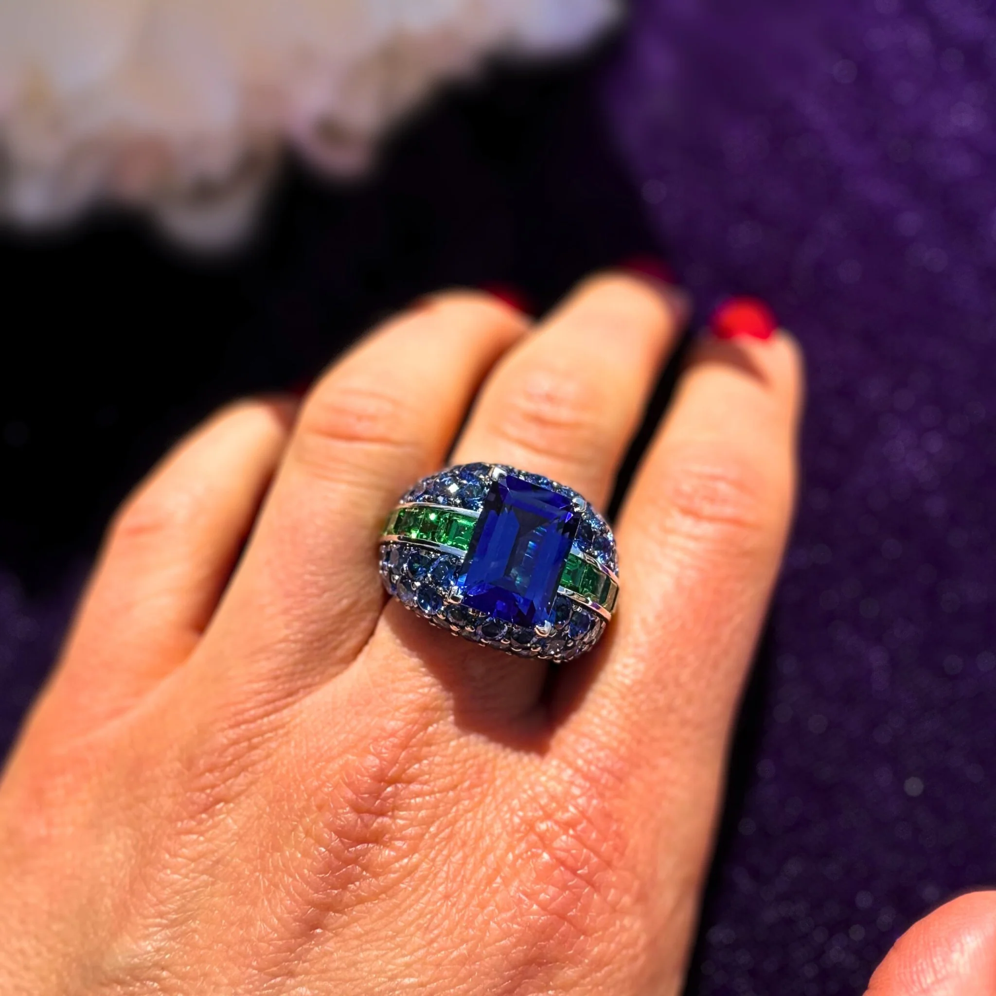 Posh Blue Sapphire Tanzanite 18K White Gold Exclusive Ring - Image 2