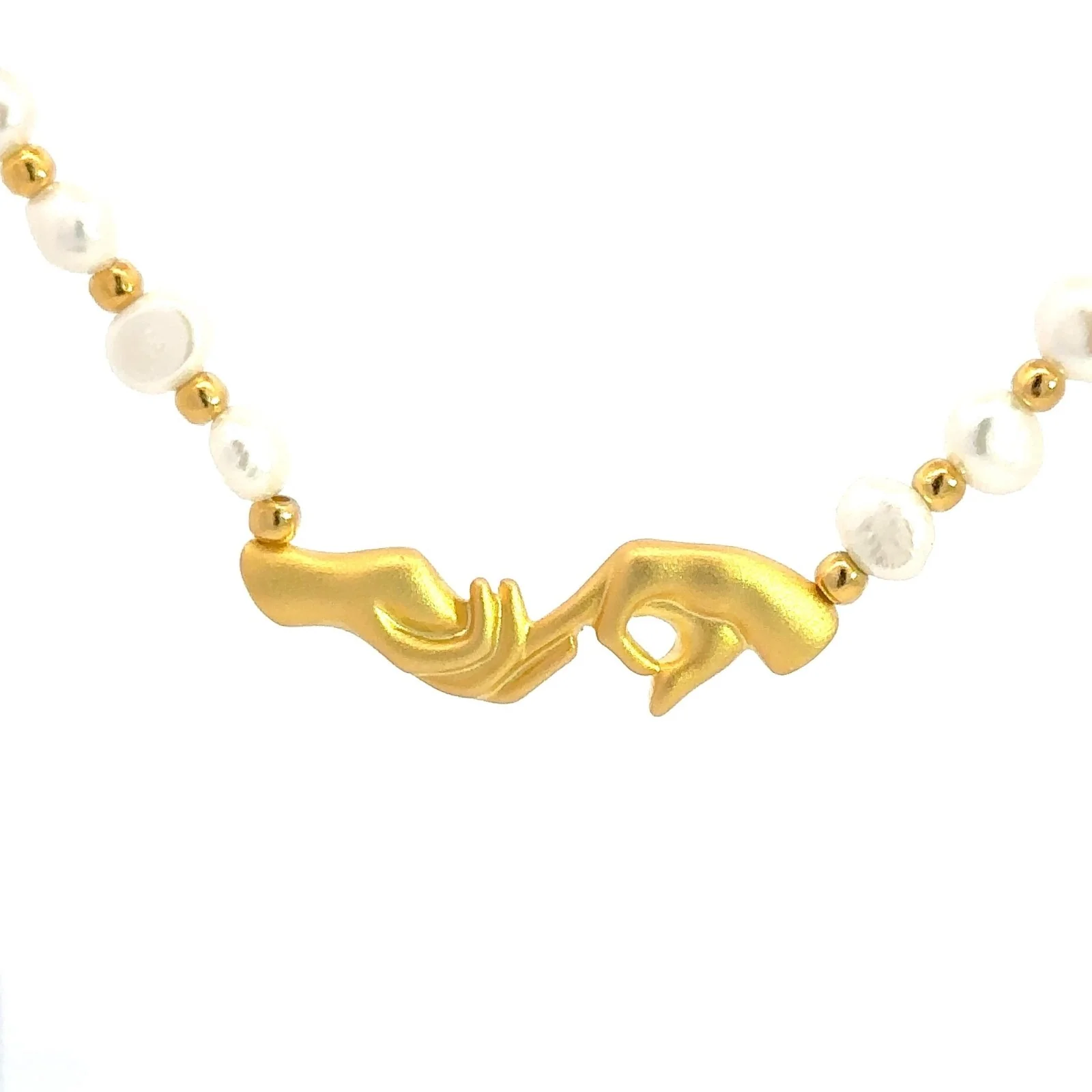 The Delicate Touch Silver Pearl Necklace Body Shape Collection